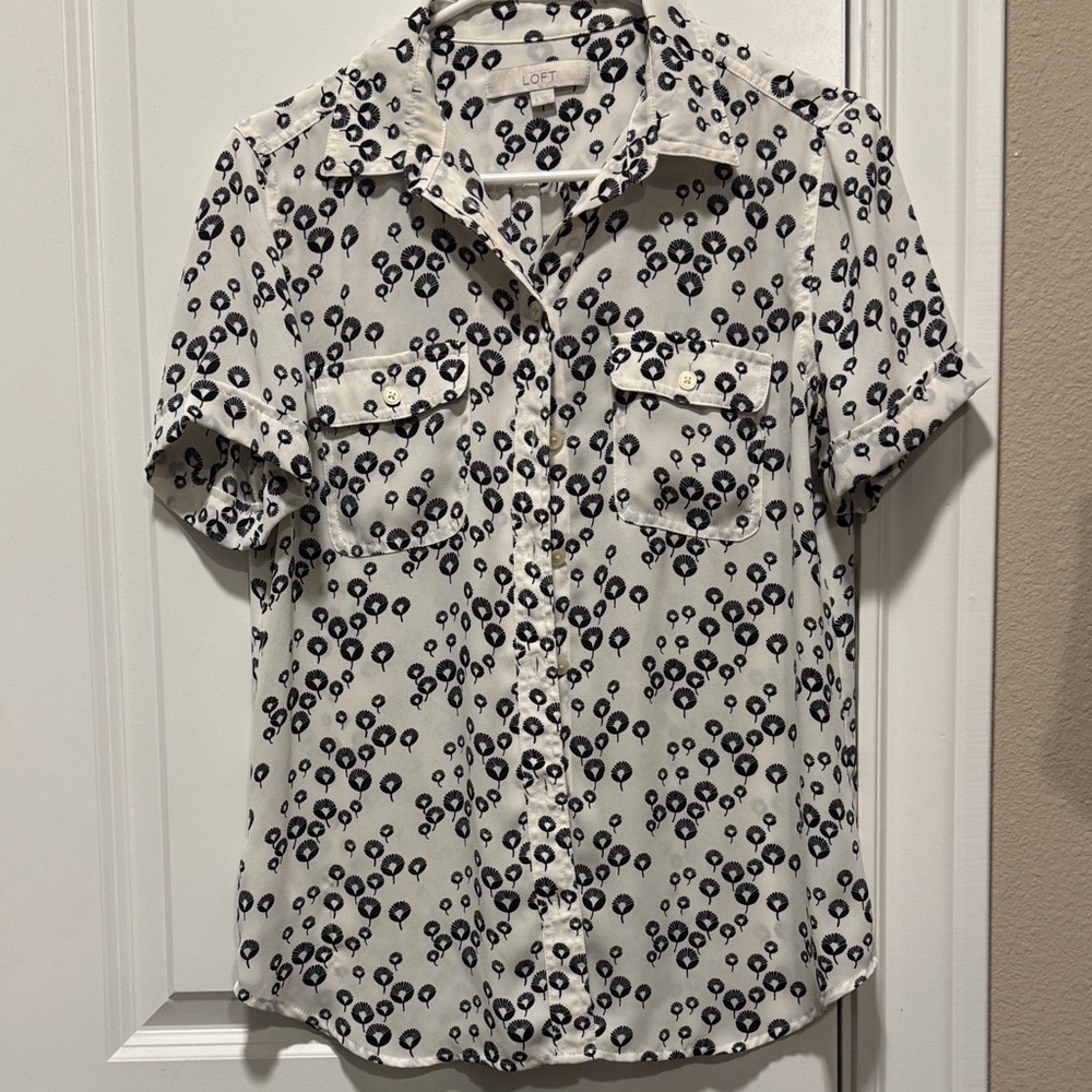 LOFT Black and White Casual Button Down Shirt